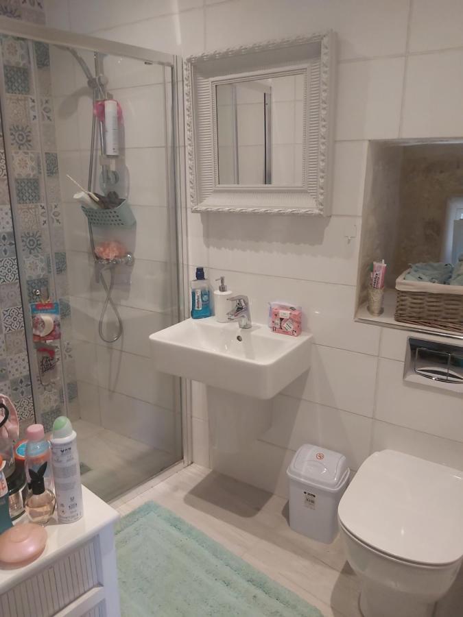 One Bedroom Apartment Qormi Kültér fotó